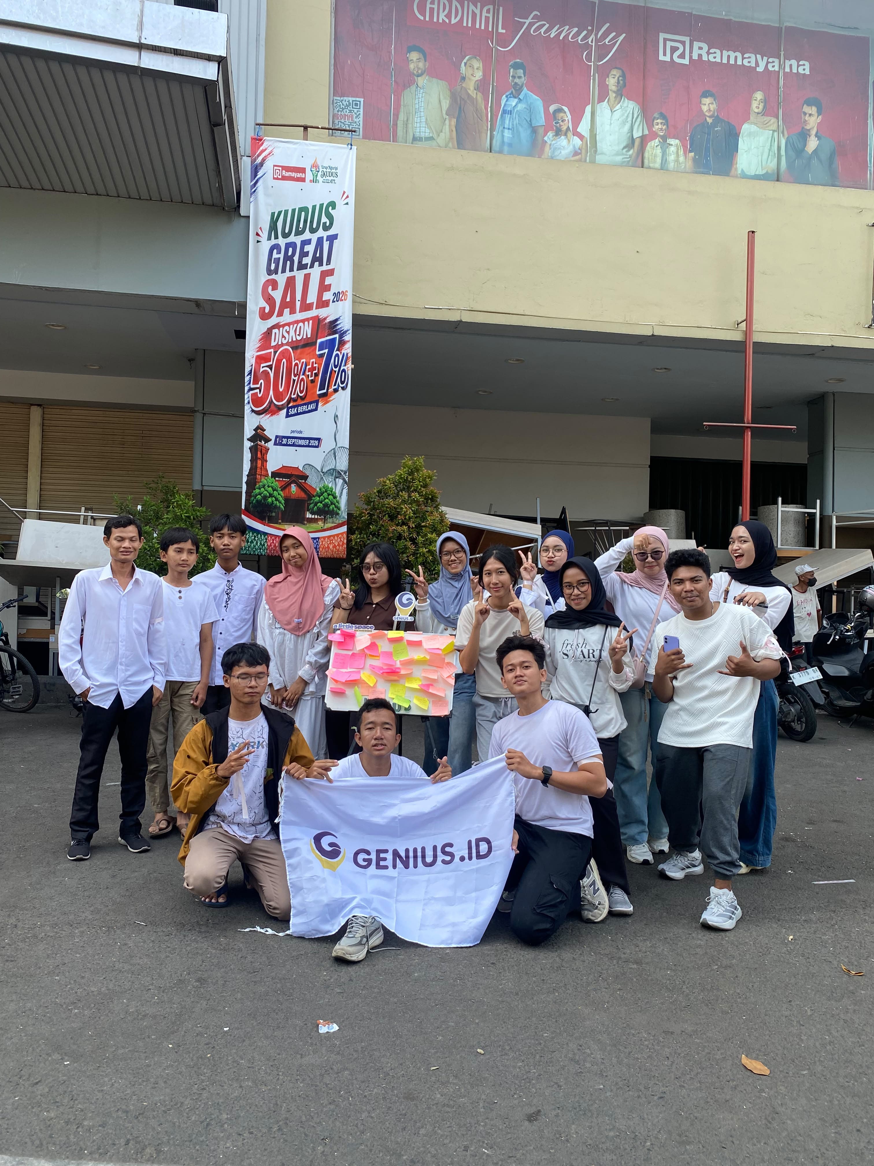 Foto bersama anggota